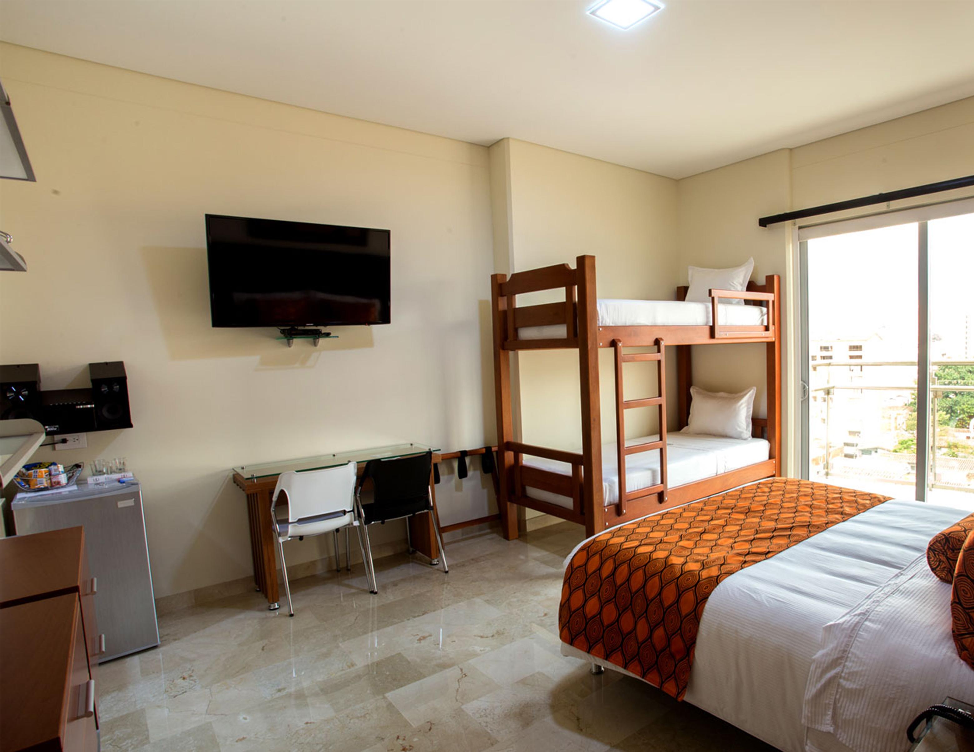 Hotel Dorado La 70 Medellin Bagian luar foto
