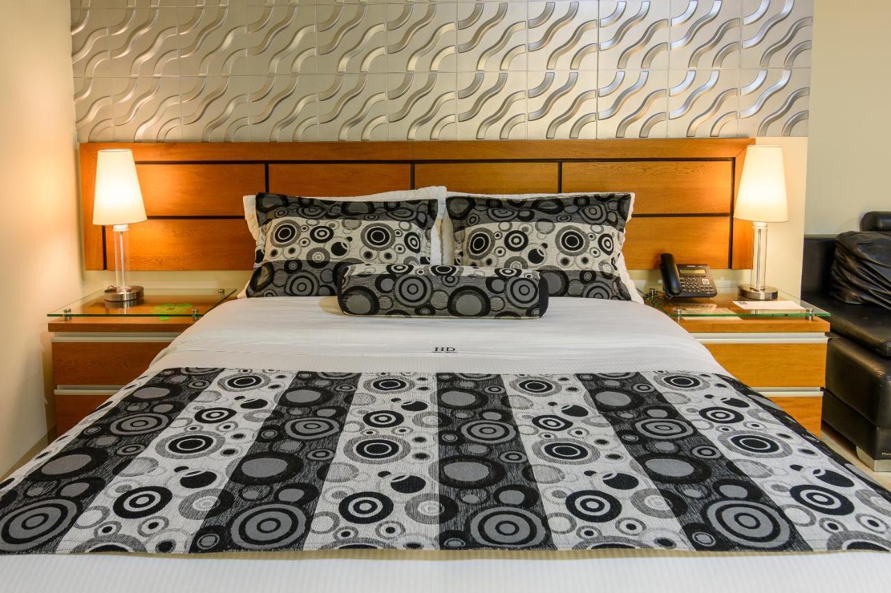 Hotel Dorado La 70 Medellin Bagian luar foto